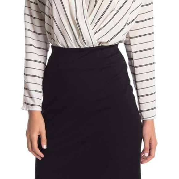 NWT ASTR Crossover V Neck Bodysuit NEW!! - Picture 4 of 6